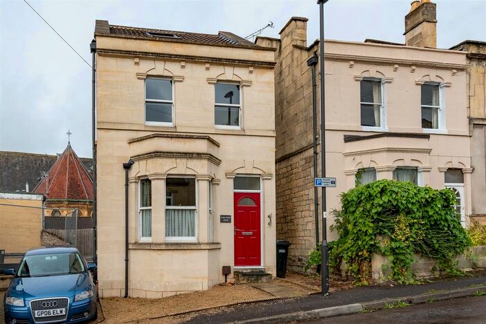 4 Bedroom Property To Rent In Cork Street, Bath, BA1