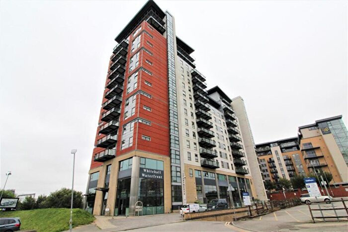 2 Bedroom Apartment To Rent In Whitehall Waterfront, LS1