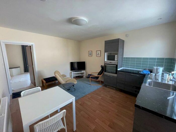 1 Bedroom Flat To Rent In High Street, Stoke-On-Trent, ST8