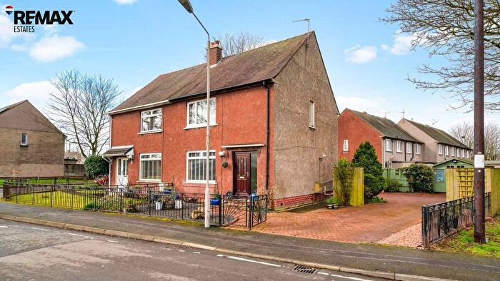 3 Bedroom Semi-detached House For Sale In Weir Drive, Fallin, FK7