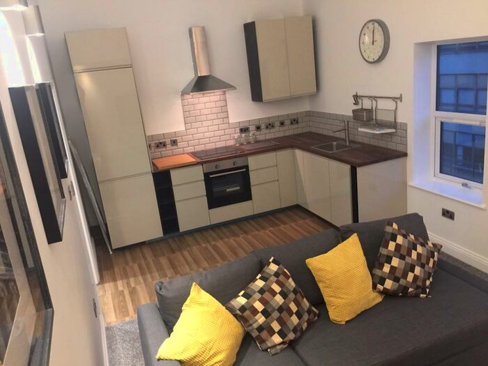 2 Bedroom Apartment To Rent In Cross Street, Preston, PR1