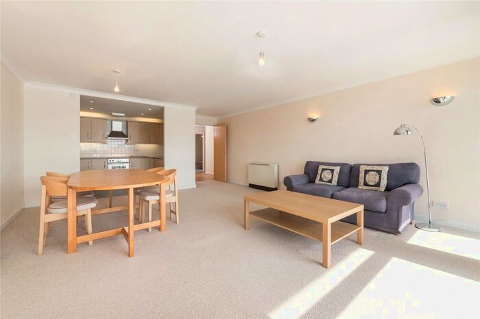 2 Bedroom Flat To Rent In Arnhem Wharf, Arnhem Place, E14