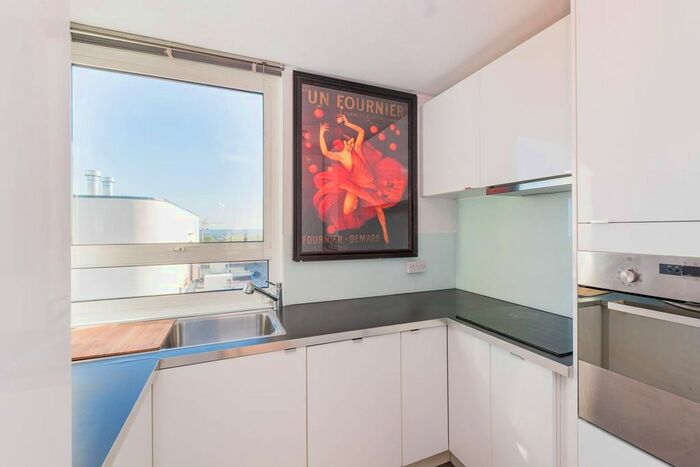 Studio To Rent In Hornsey Lane, Highgate, London, N6