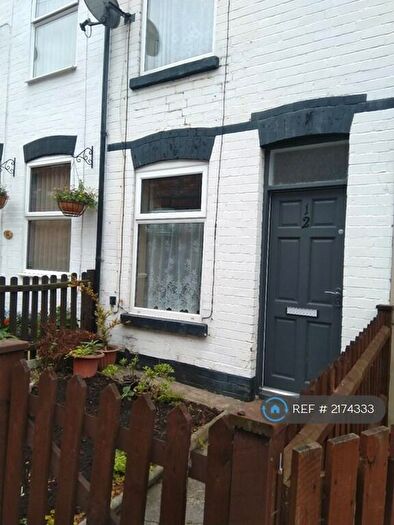 2 Bedroom Terraced House To Rent In Gordon Grove, Nottingham, NG7