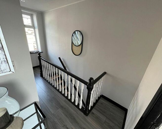 3 Bedroom Terraced House To Rent In Woodbine Road, Burnley, BB12