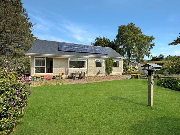 4 Bedroom Detached Bungalow For Sale In Berisay, Blackcrofts, North Connel, Argyll, PA37
