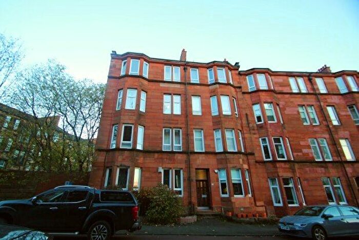 2 Bedroom Flat To Rent In Clincart Road, Glasgow, G42