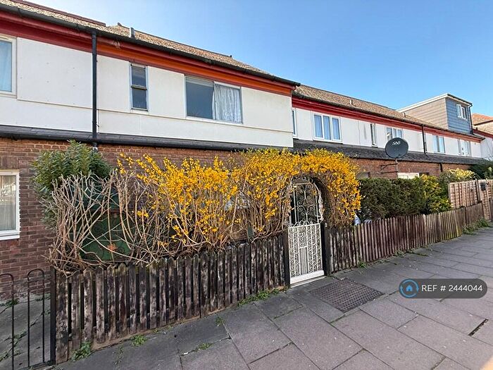 3 Bedroom Terraced House To Rent In Gillison Walk, London, SE16