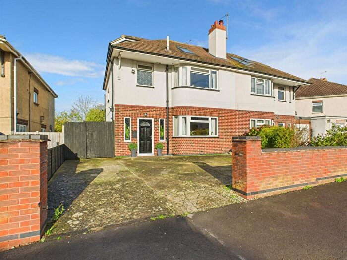 4 Bedroom Semi Detached House For Sale In Armscroft Place, Elmbridge, Gloucester, GL2