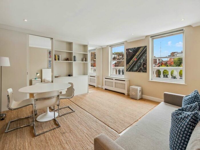 1 Bedroom Flat To Rent In Courtfield Gardens, London, SW5