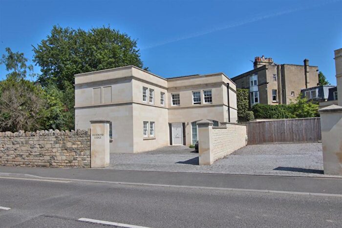 4 Bedroom House To Rent In Weston Lane, Bath, BA1