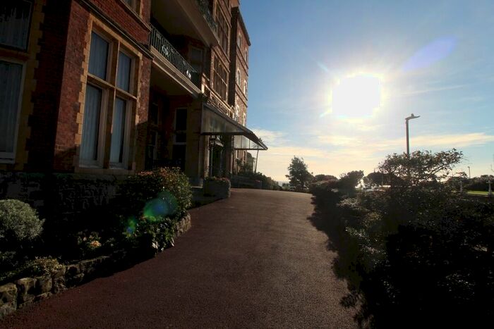 3 Bedroom Flat To Rent In The Leas, Folkestone CT20