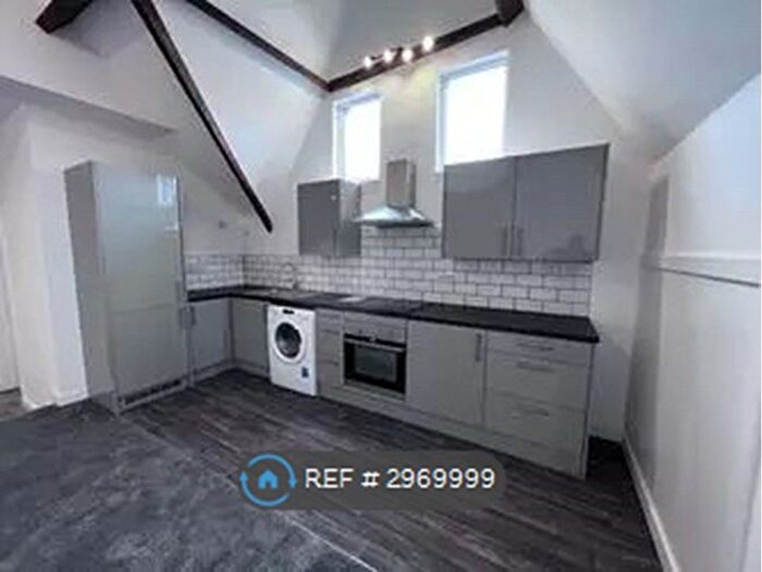 Studio To Rent In Victoria Lofts, West Bromwich, B70