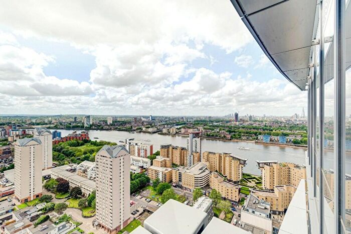 1 Bedroom Apartment For Sale In Consort Place, Manilla Street, London, E14