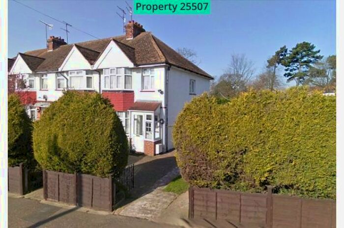 3 Bedroom Semi-Detached House To Rent In Northbrook Road, Worthing, BN14