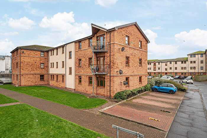 2 Bedroom Flat For Sale In Deas' Wharf, Kirkcaldy, KY1