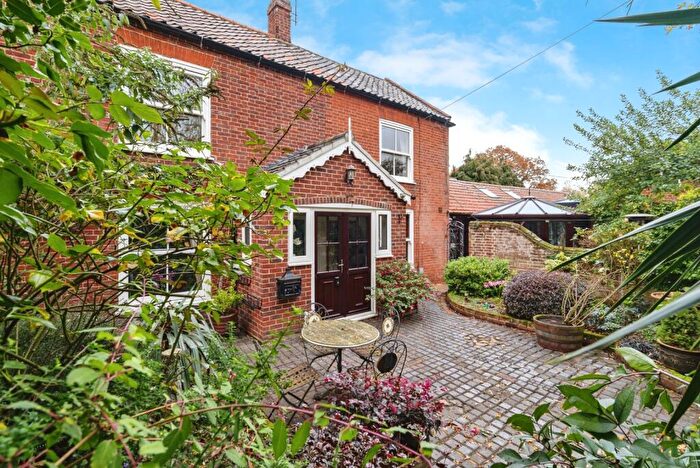 4 Bedroom Detached House For Sale In The Street, Dilham, North Walsham, Norfolk, NR28