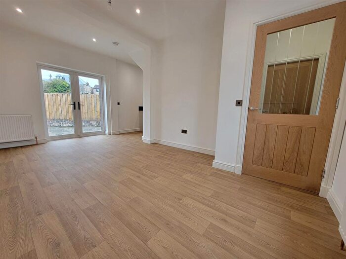 3 Bedroom Detached House To Rent In Church Street, Kirkcaldy, KY1