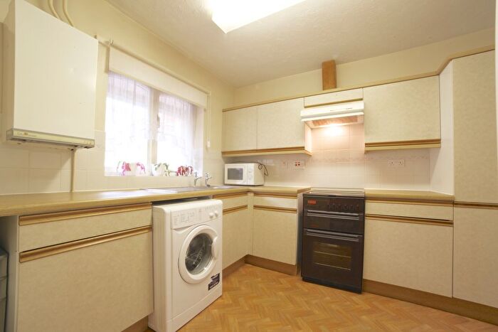 2 Bedroom Terraced House To Rent In Hewison Street, London, E3