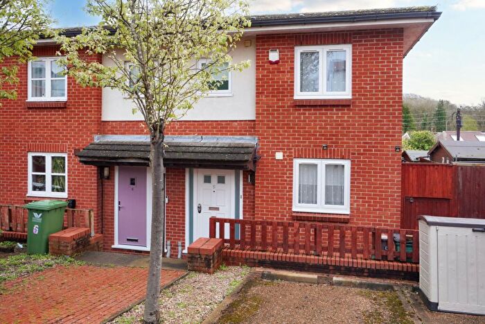 3 Bedroom Semi Detached House For Sale In Barton Way, High Wycombe, HP13