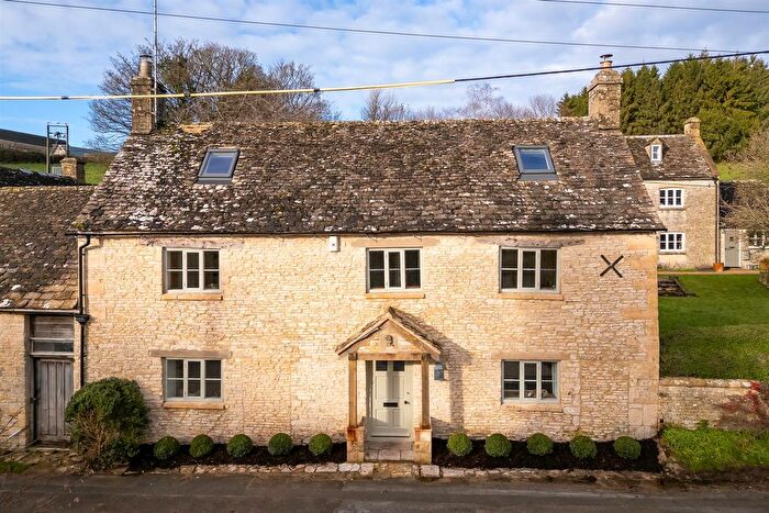 4 Bedroom Semi-Detached House For Sale In Chedworth, Cheltenham, GL54