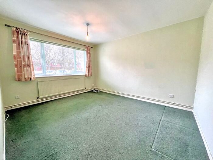 2 Bedroom Bungalow For Sale In Barleyfield Way, Houghton Regis, Dunstable, LU5