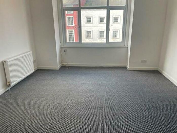 2 Bedroom Apartment To Rent In Castle Square, Haverfordwest, SA61