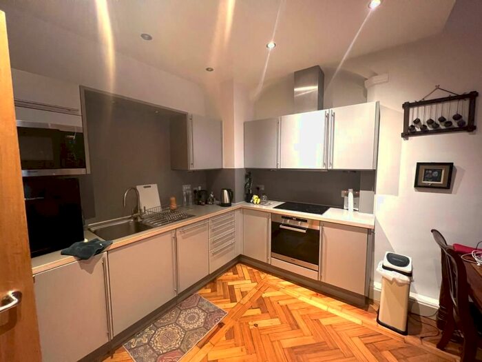 1 Bedroom Flat To Rent In Bolt Court, London, EC4A