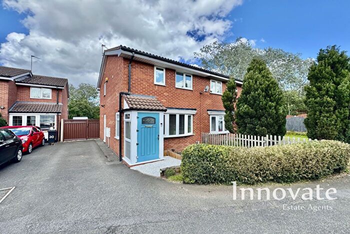 2 Bedroom Semi-Detached House To Rent In Acacia Close, Oldbury, B69