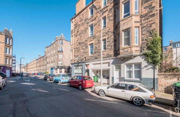 1 Bedroom Flat To Rent In Cambusnethan Street, Meadowbank, EH7