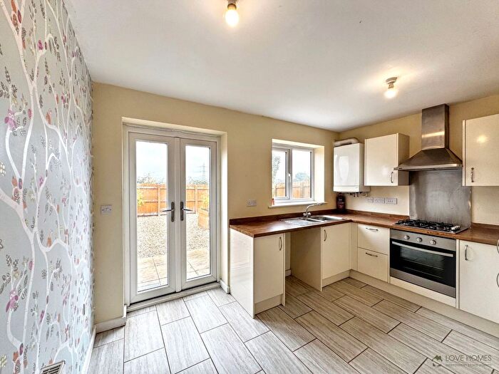 2 Bedroom End Of Terrace House For Sale In Lapwing Close, Claughton-On-Brock, Preston, PR3