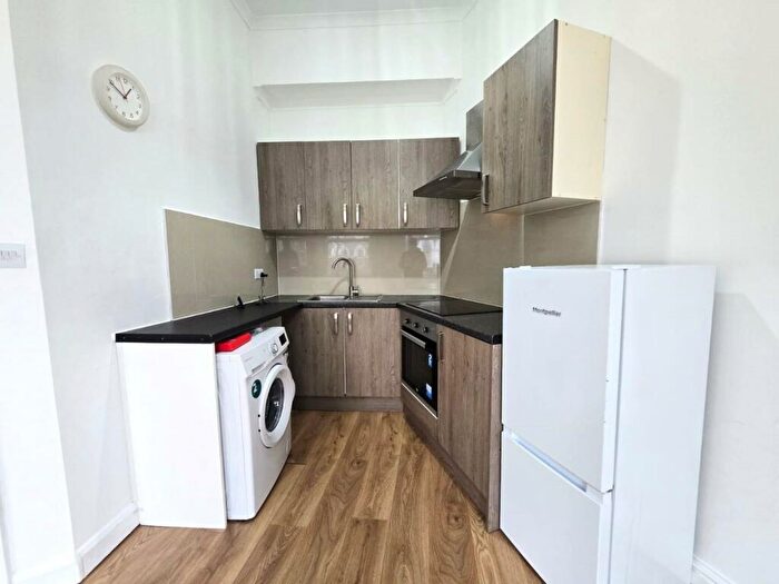 1 Bedroom Flat To Rent In Hackney, London, N16