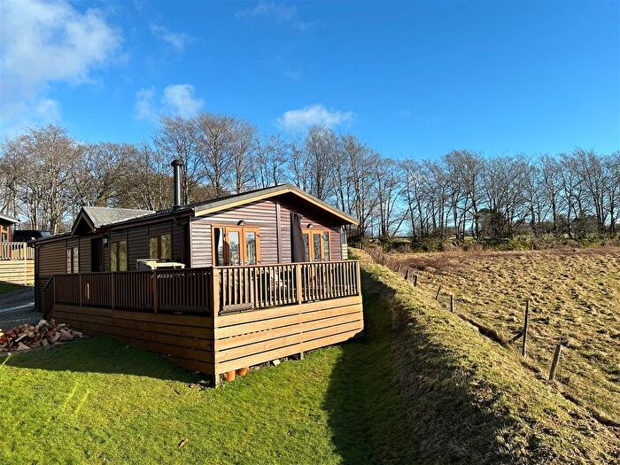 3 Bedroom Chalet For Sale In Cedar Lodge, Heathfield, Tavistock, PL19