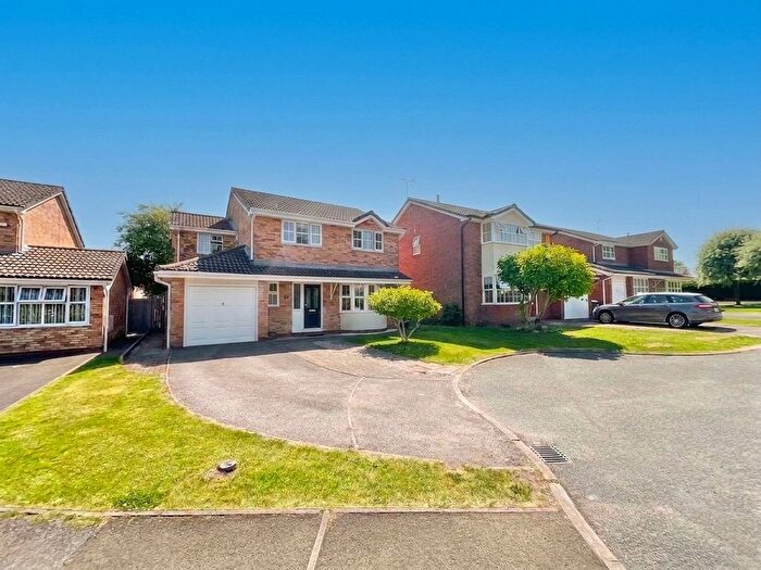 4 Bedroom Detached House For Sale In Charlcote Crescent, Crewe, CW2