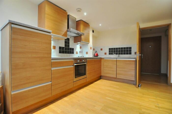 1 Bedroom Flat To Rent In Byron Street, Bradford, BD3