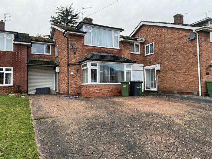 3 Bedroom House For Sale In Windermere Way, Stourport-On-Severn, DY13