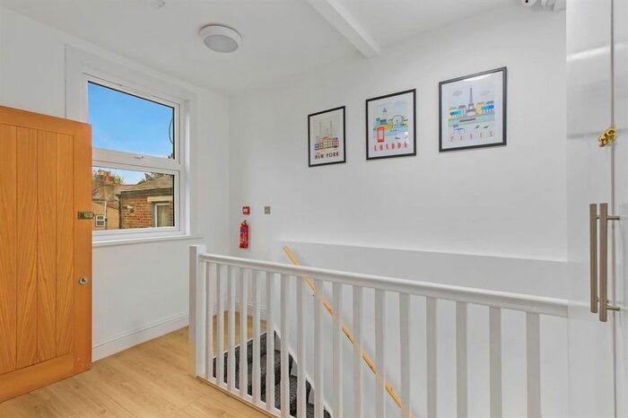 3 Bedroom Flat To Rent In Plashet Grove, London, E6