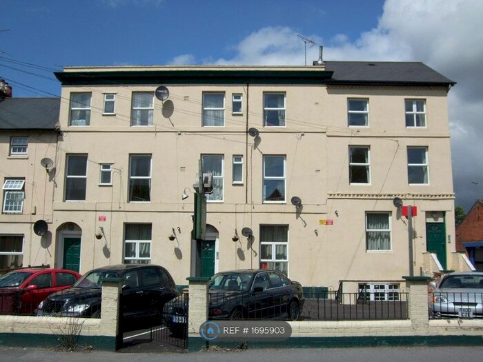 1 Bedroom Flat To Rent In Chatham Street, Reading, RG1