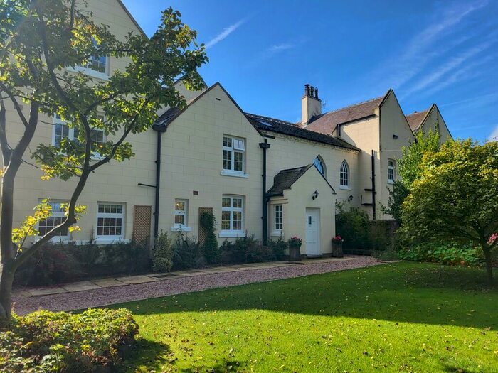 6 Bedroom Semi-Detached House To Rent In Oakhill House, Tean, Stoke-on-Trent, ST10