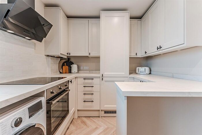 2 Bedroom Semi-Detached House For Sale In Sarrington Road, Corby, NN17