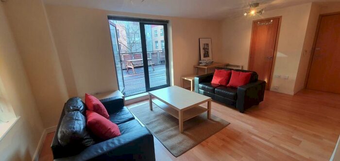 2 Bedroom Apartment To Rent In Tradewind Square, Liverpool, L1