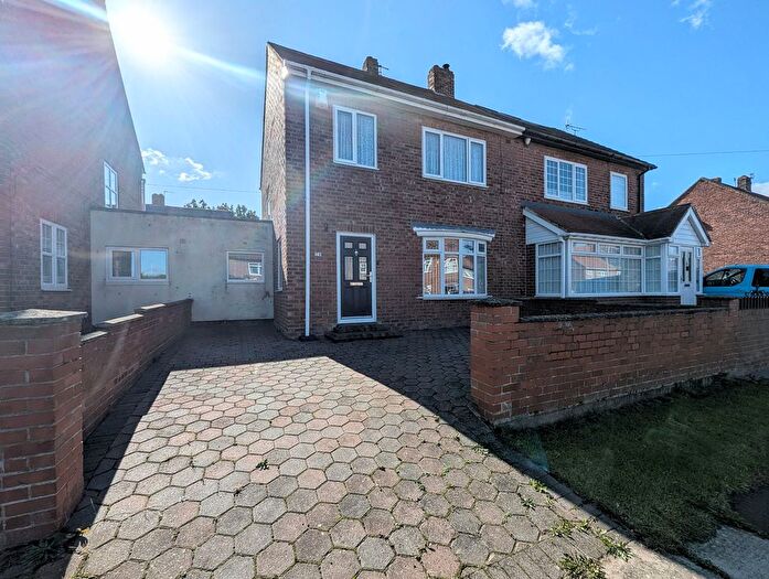 3 Bedroom Semi-Detached House For Sale In Lumley Avenue, South Shields, NE34