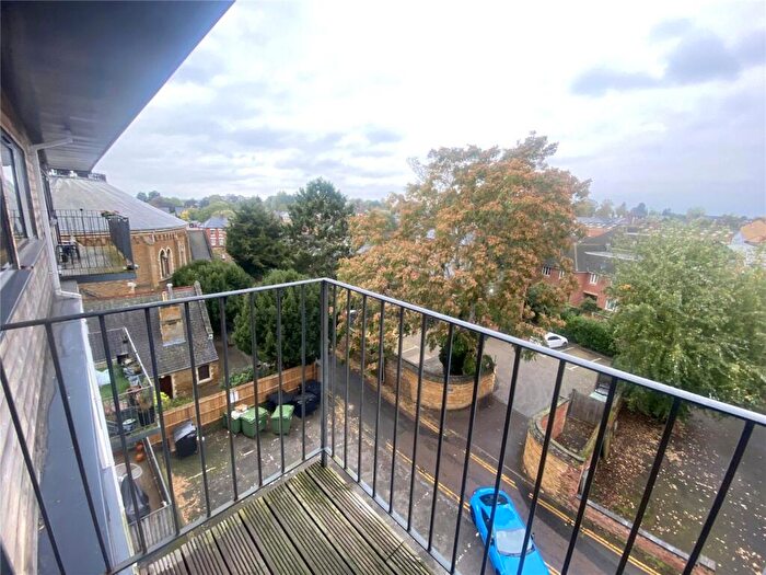 1 Bedroom Flat To Rent In Queen Street, Wellingborough, Northamptonshire, NN8