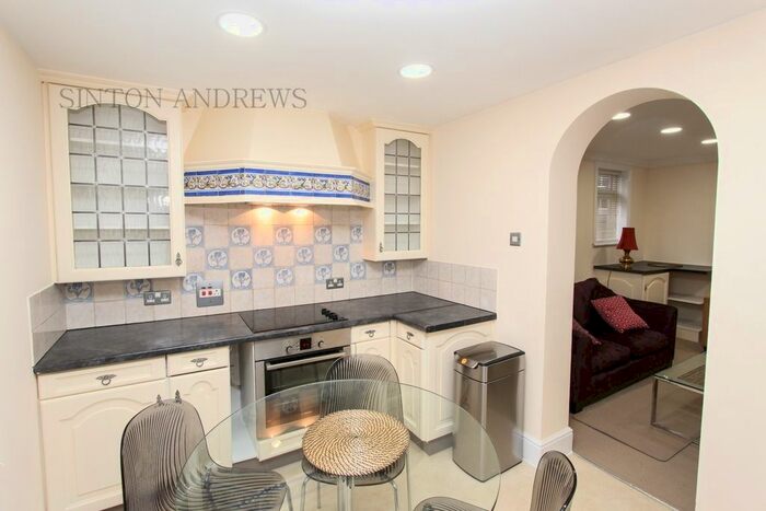 1 Bedroom Flat To Rent In Haven Green, Ealing, W5