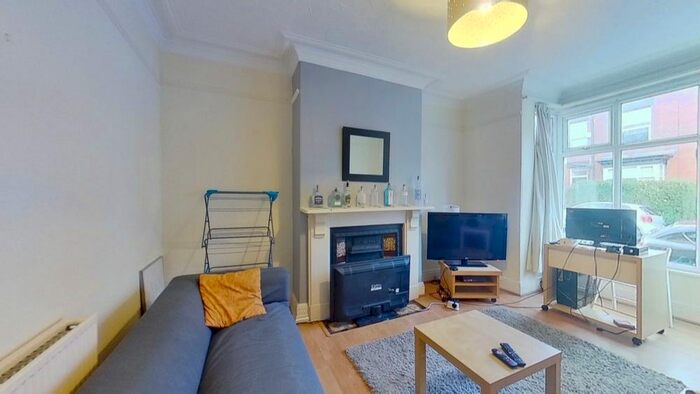 4 Bedroom Terraced House To Rent In Norwood Place, Hyde Park, Leeds, West Yorkshire, LS6