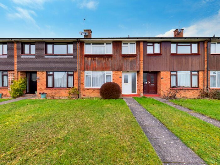 3 Bedroom Terraced House To Rent In Meadow Walk, Penn, High Wycombe HP10