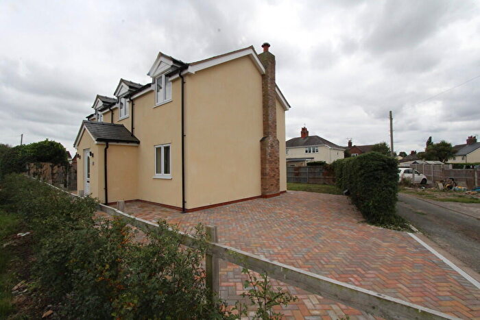 3 Bedroom Detached House For Sale In Crossways, Caergwrle, LL12