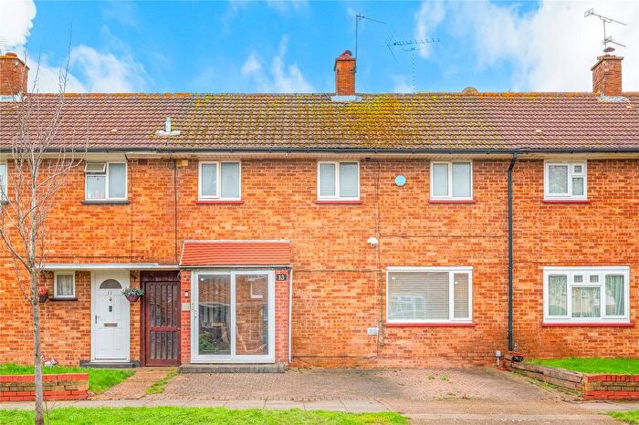 3 Bedroom Terraced House For Sale In Jasmine Terrace, West Drayton, UB7