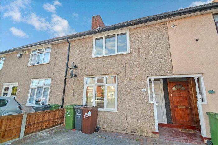 2 Bedroom Terraced House To Rent In Canonsleigh Road, Dagenham, Essex, RM9