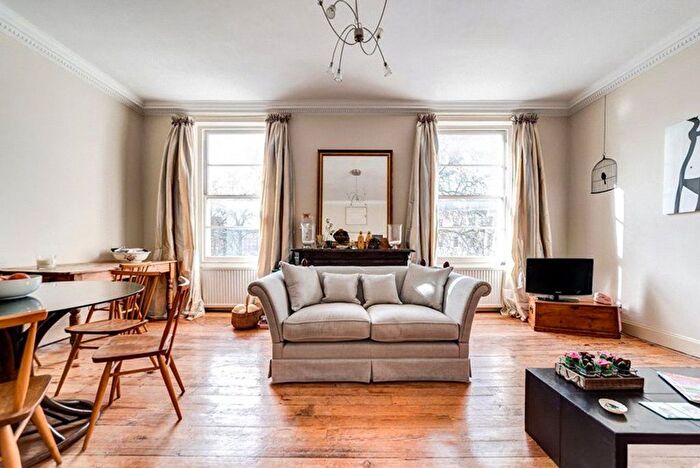 1 Bedroom Flat To Rent In St. Georges Square, London, SW1V